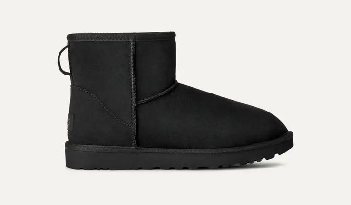 Women's Classic Mini II Black Boot