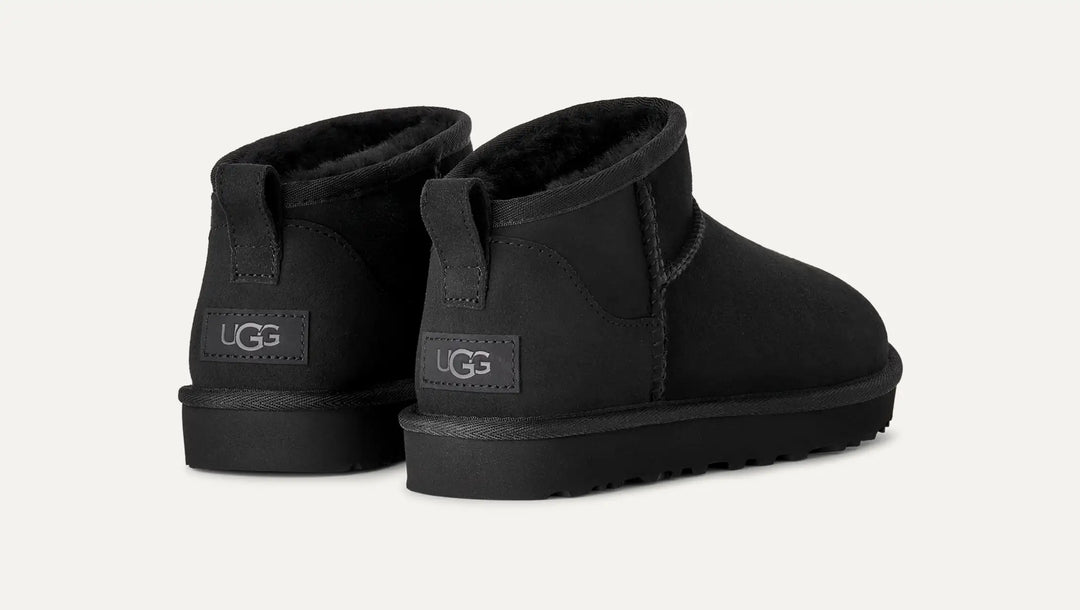 Women’s Classic Ultra Mini Boot Black