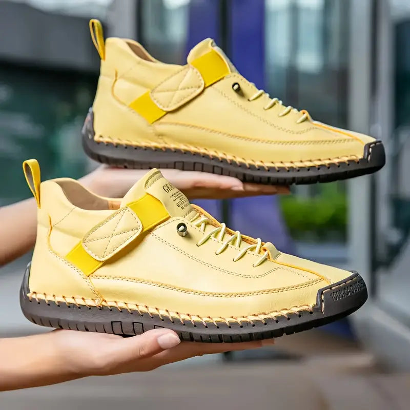 Sneakers, Lily & Sam, image 2