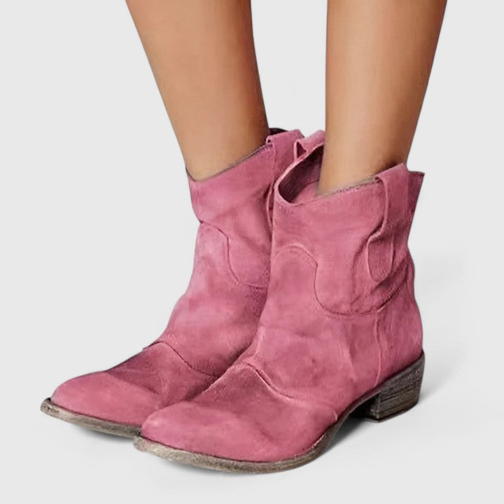 Boots, Lily & Sam, image 2