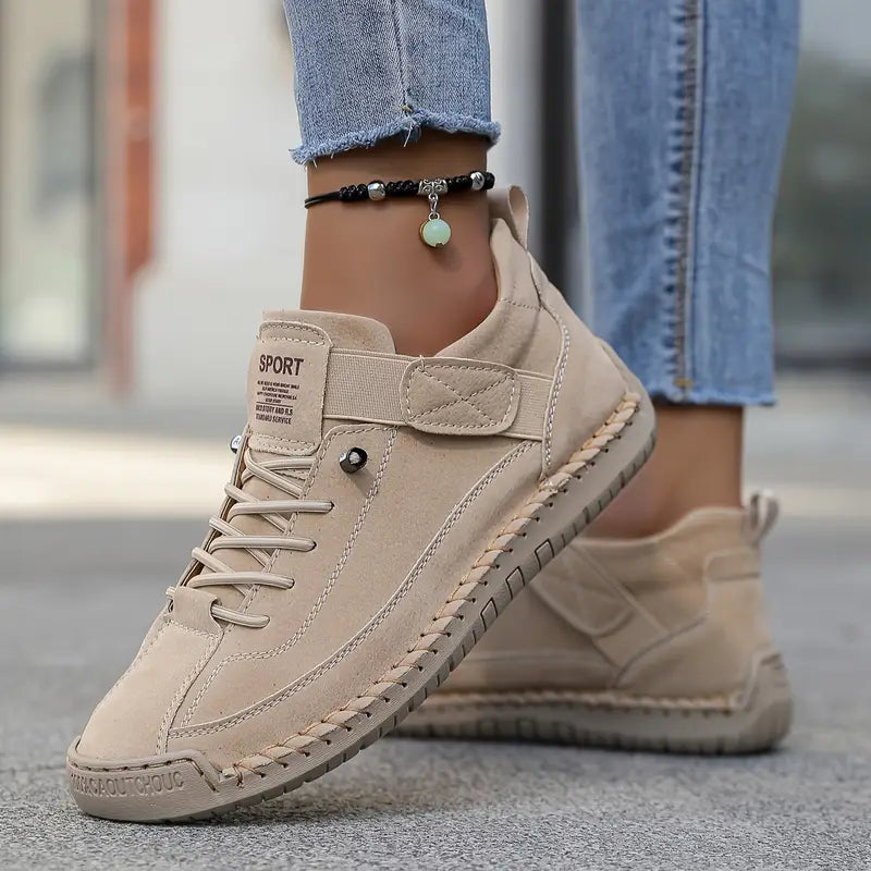 Sneakers, Lily & Sam, image 1