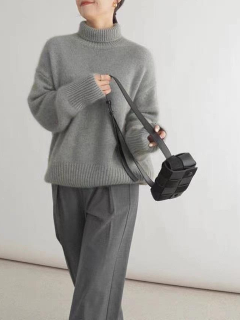 Nele Luxe Turtleneck Sweater, Lily & Sam, image 11