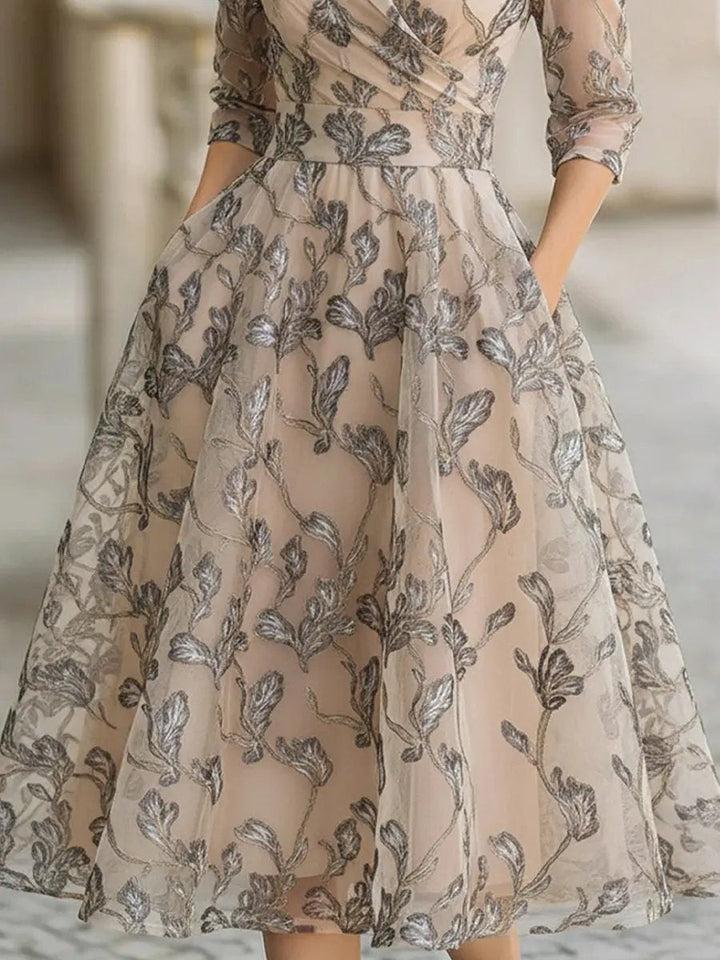 Lunara Dress, Lily & Sam, image 4