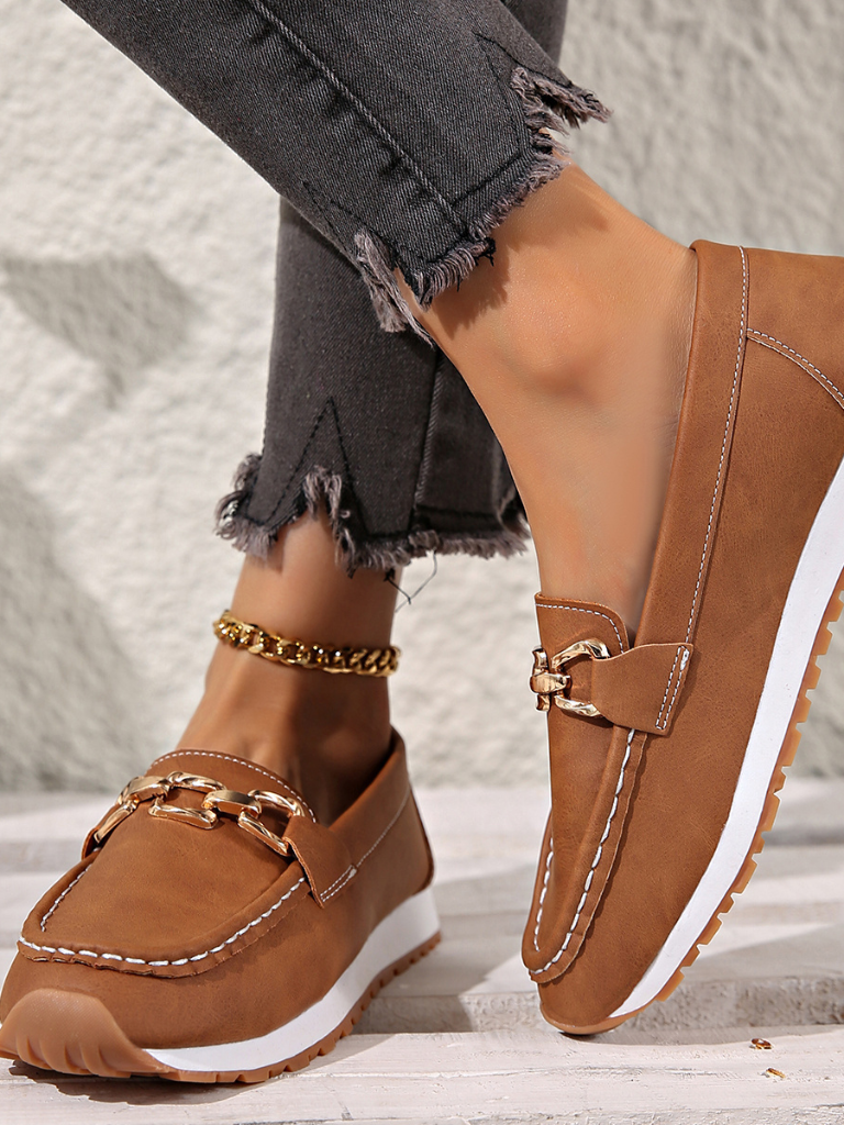 Isla Chain Detail Loafers, Lily & Sam, image 3