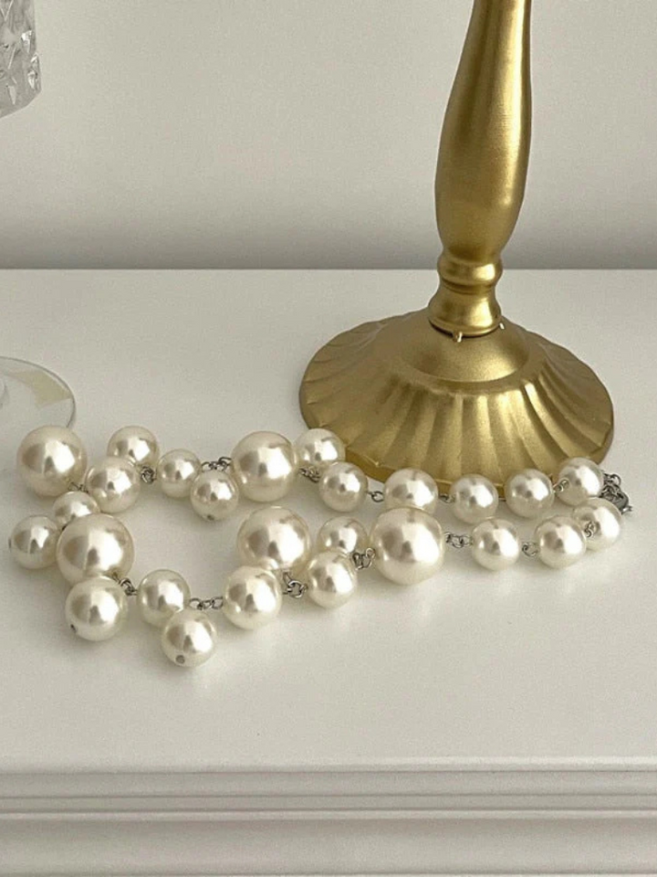 Maria Bold Pearl Necklace, Lily & Sam, image 4