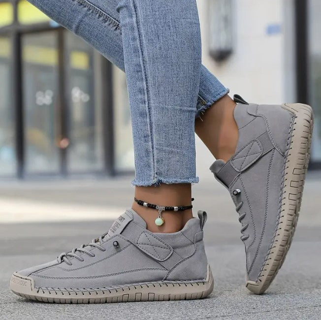 Sneakers, Lily & Sam, image 8