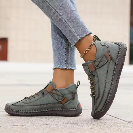 Sneakers, Lily & Sam, image 5