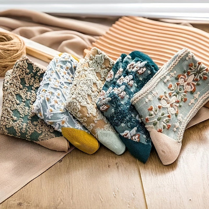 Vintage Socks, Lily & Sam, image 2