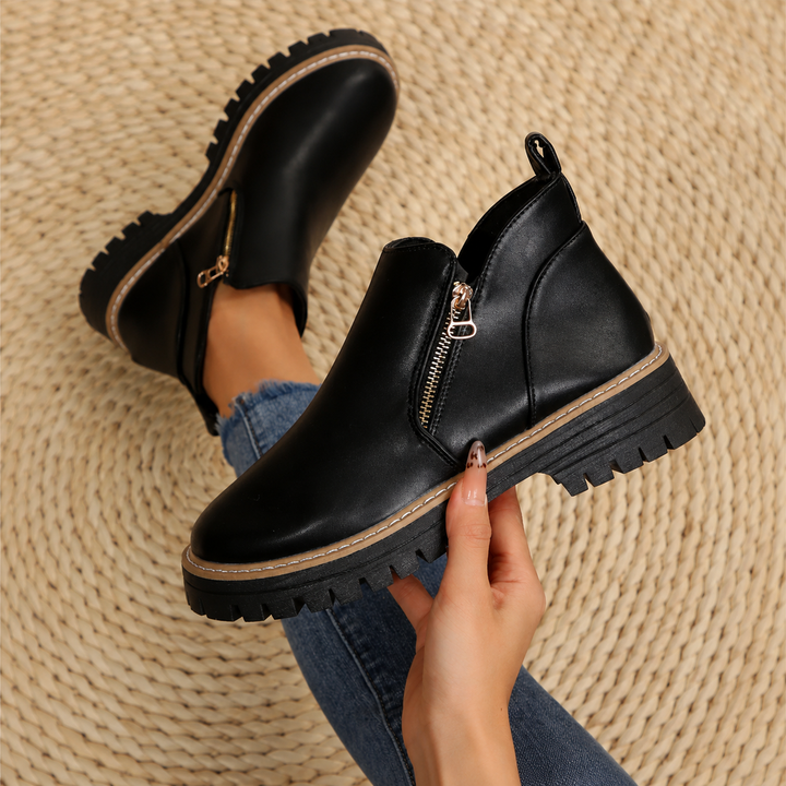 Robyn Ankle Boots, Lily & Sam, image 1