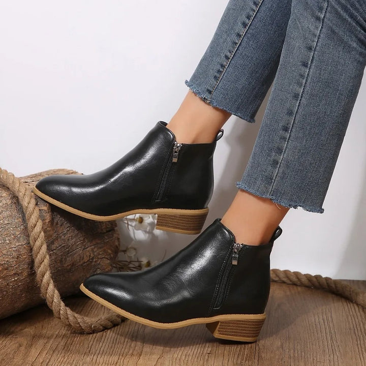 Boots, Lily & Sam, image 1