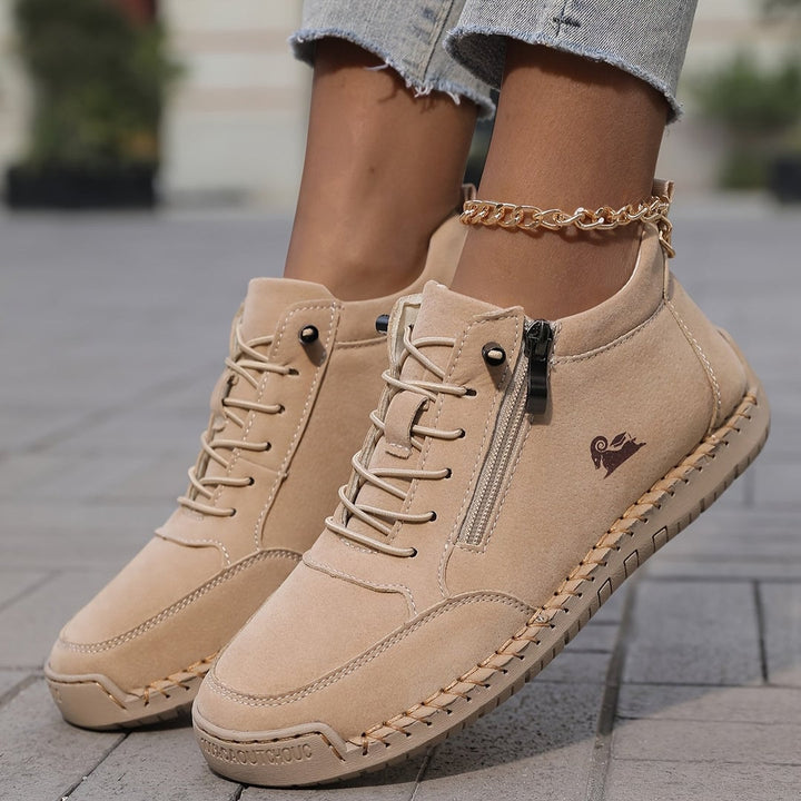 Sneakers, Lily & Sam, image 5
