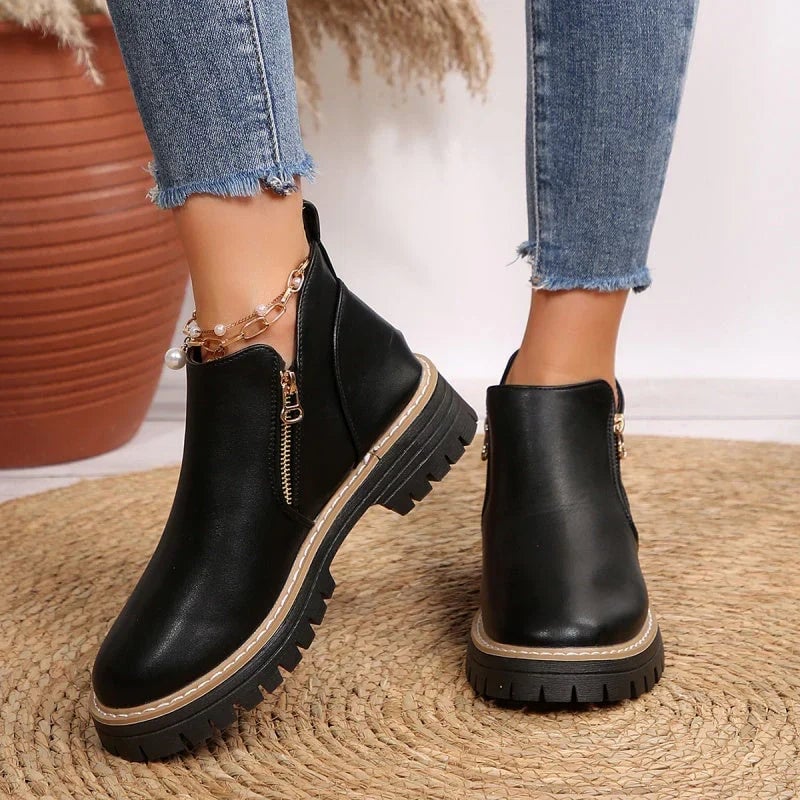 Robyn Ankle Boots, Lily & Sam, image 2