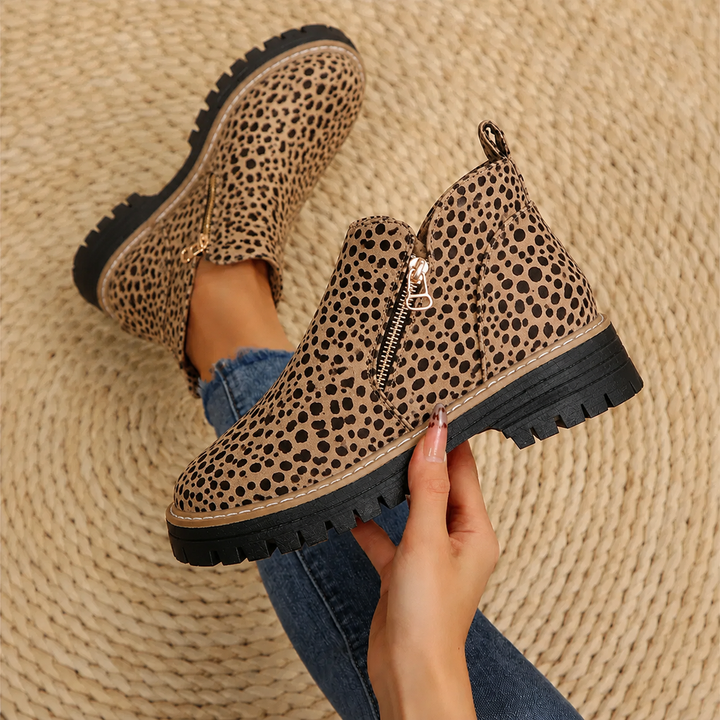 Robyn Ankle Boots, Lily & Sam, image 3