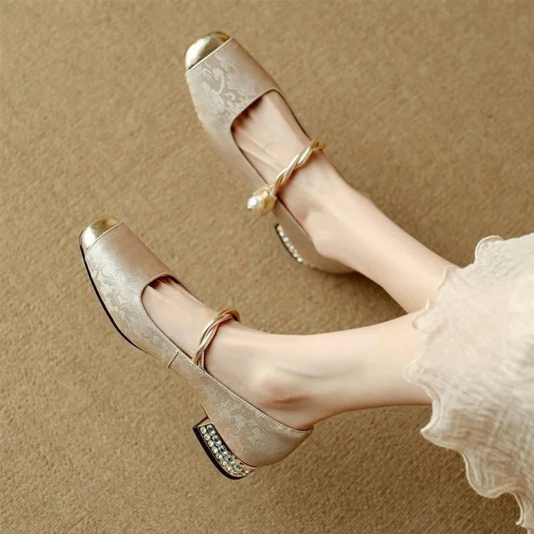 Shoes ⏐ Edition, Lily & Sam, image 2