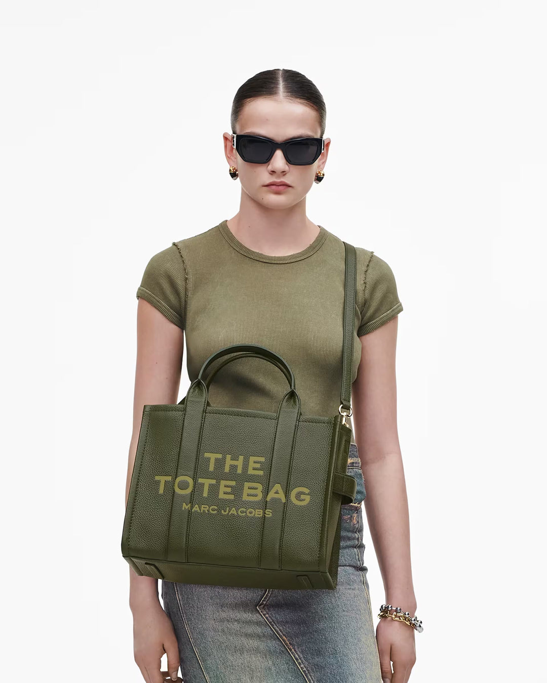 MARC JACOBS | The Leather Tote Bag