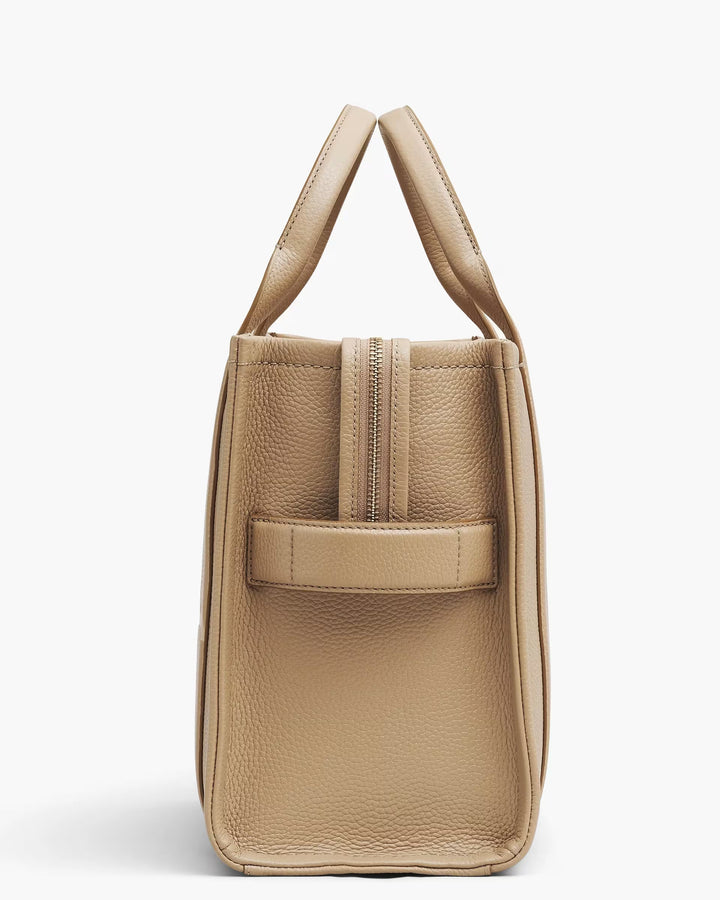MARC JACOBS | The Leather Tote Bag