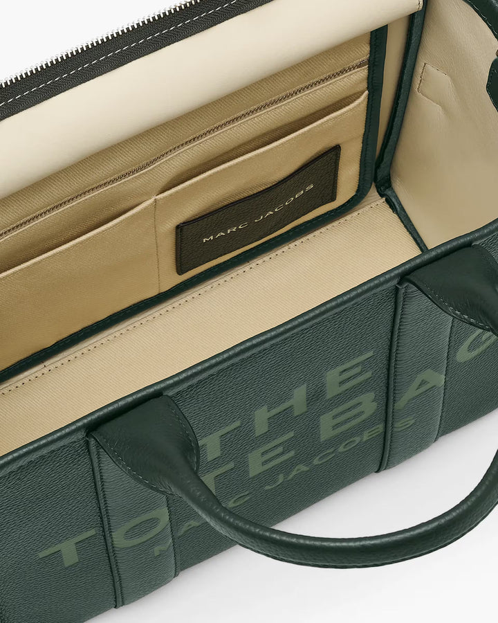 MARC JACOBS | The Leather Tote Bag