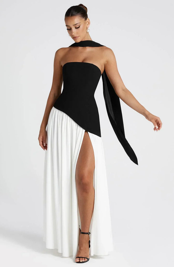 Robe longue bustier avec corset, détail foulard et fente haute