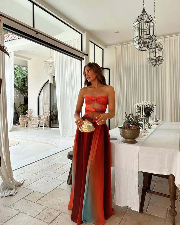 Robe longue femme sans bretelles rouge et orange estivale