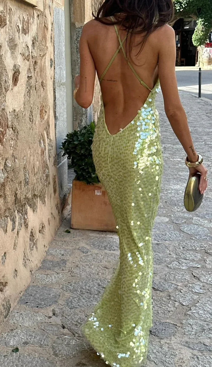 Robe longue femme avec paillettes vertes dos nu de soirée