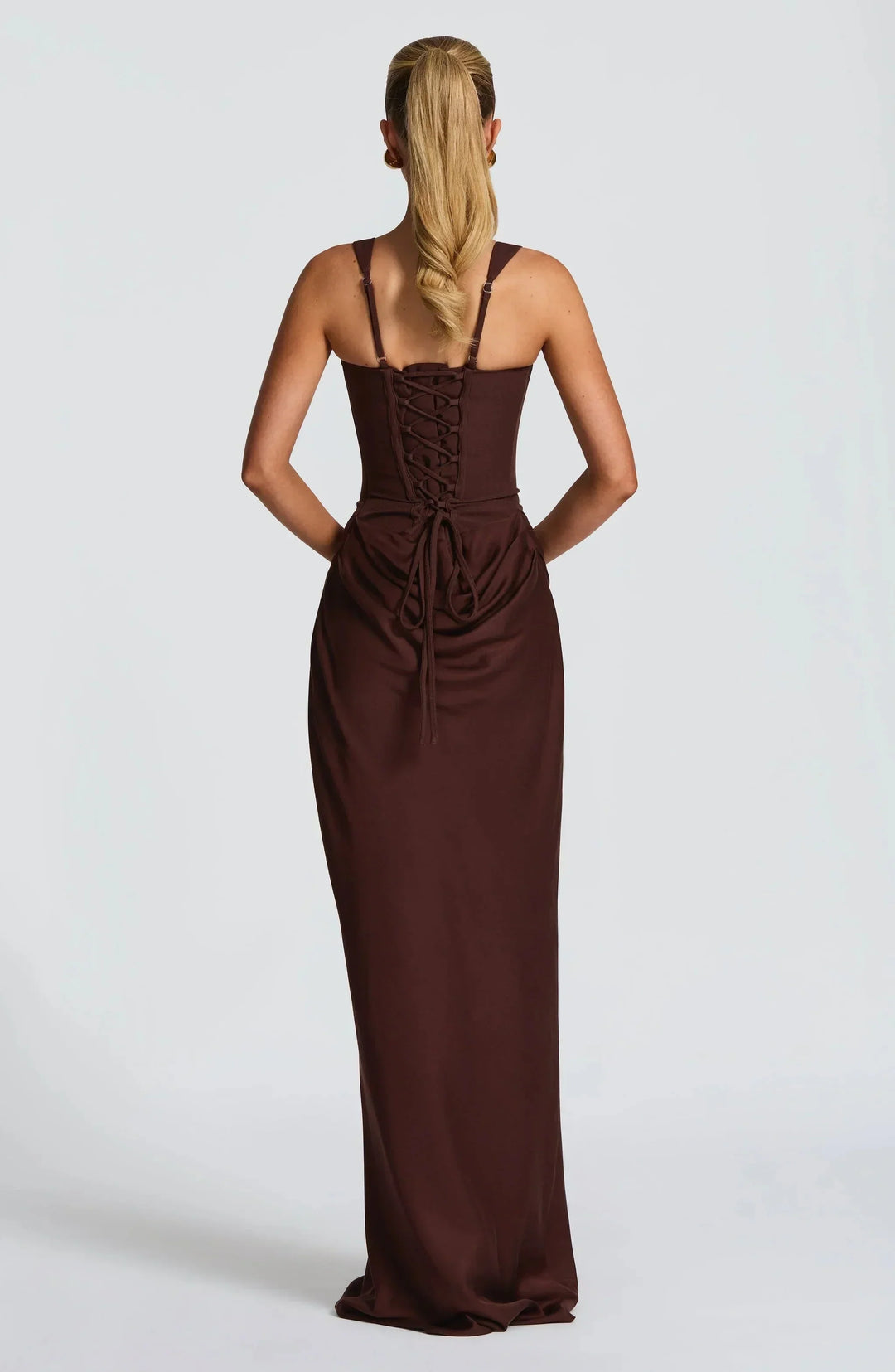 Robe longue ajustée femme dos nu